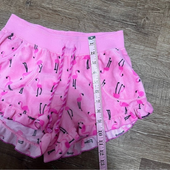 BETSEY JOHNSON Pink Flamingo Soft Terry Cloth Ruffle Hem Shorts Size Small - Picture 9 of 9